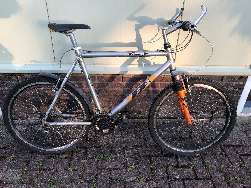 B1 mountainbike, Gebruikt, Velgrem, Versnellingen, 53 tot 57 cm