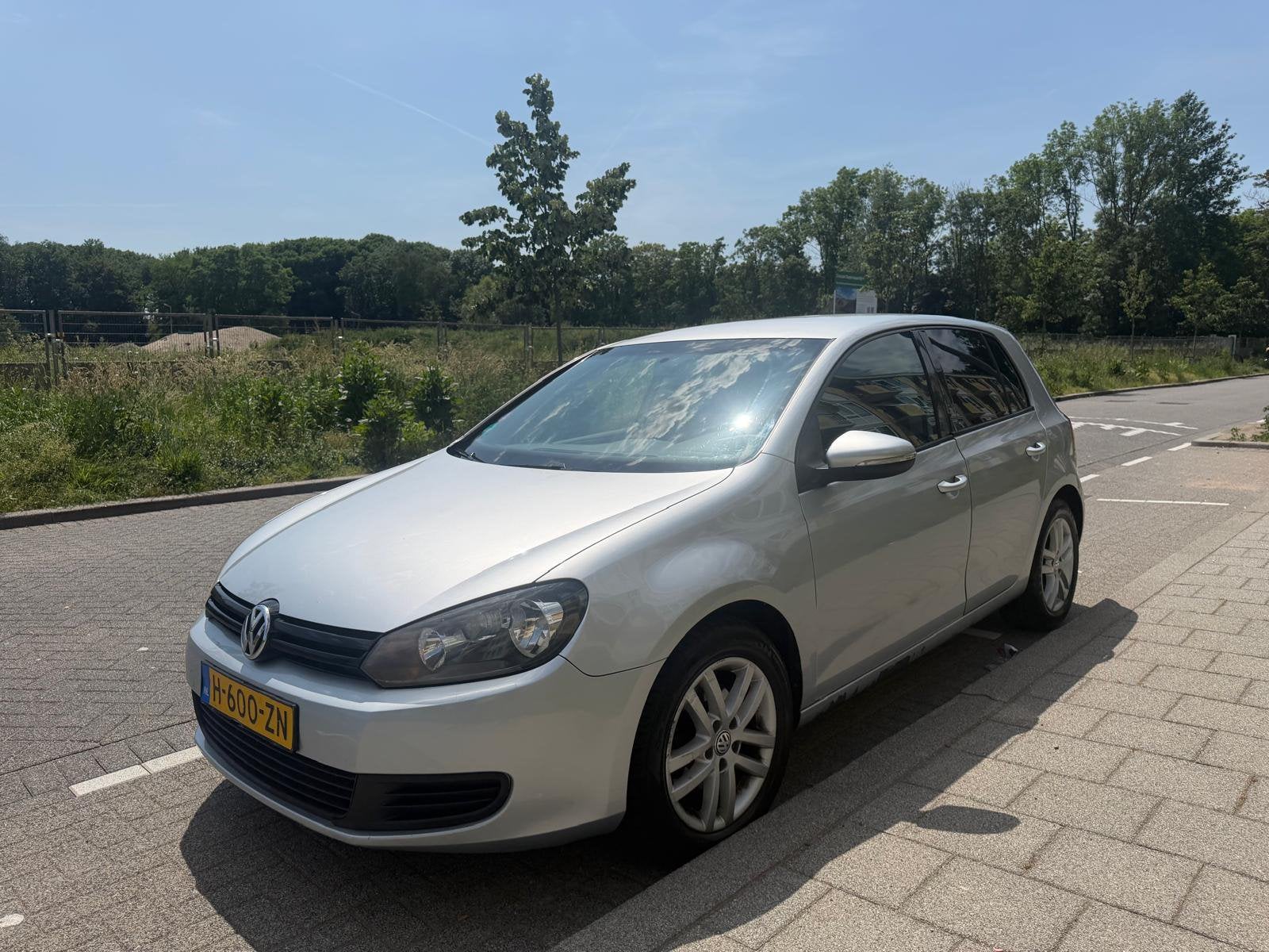 Volkswagen Golf 6/1.4 16V 59KW 5D/2009/Grijs/Airco, Auto's, Voorwielaandrijving, 4 cilinders, 49 €/maand, 1117 kg