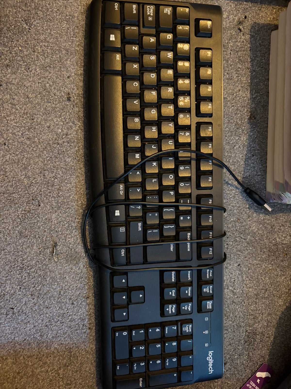 Logitech K120 USB toetsenbord – zo goed als nieuw, Computers en Software, Toetsenborden, Ophalen, Zo goed als nieuw