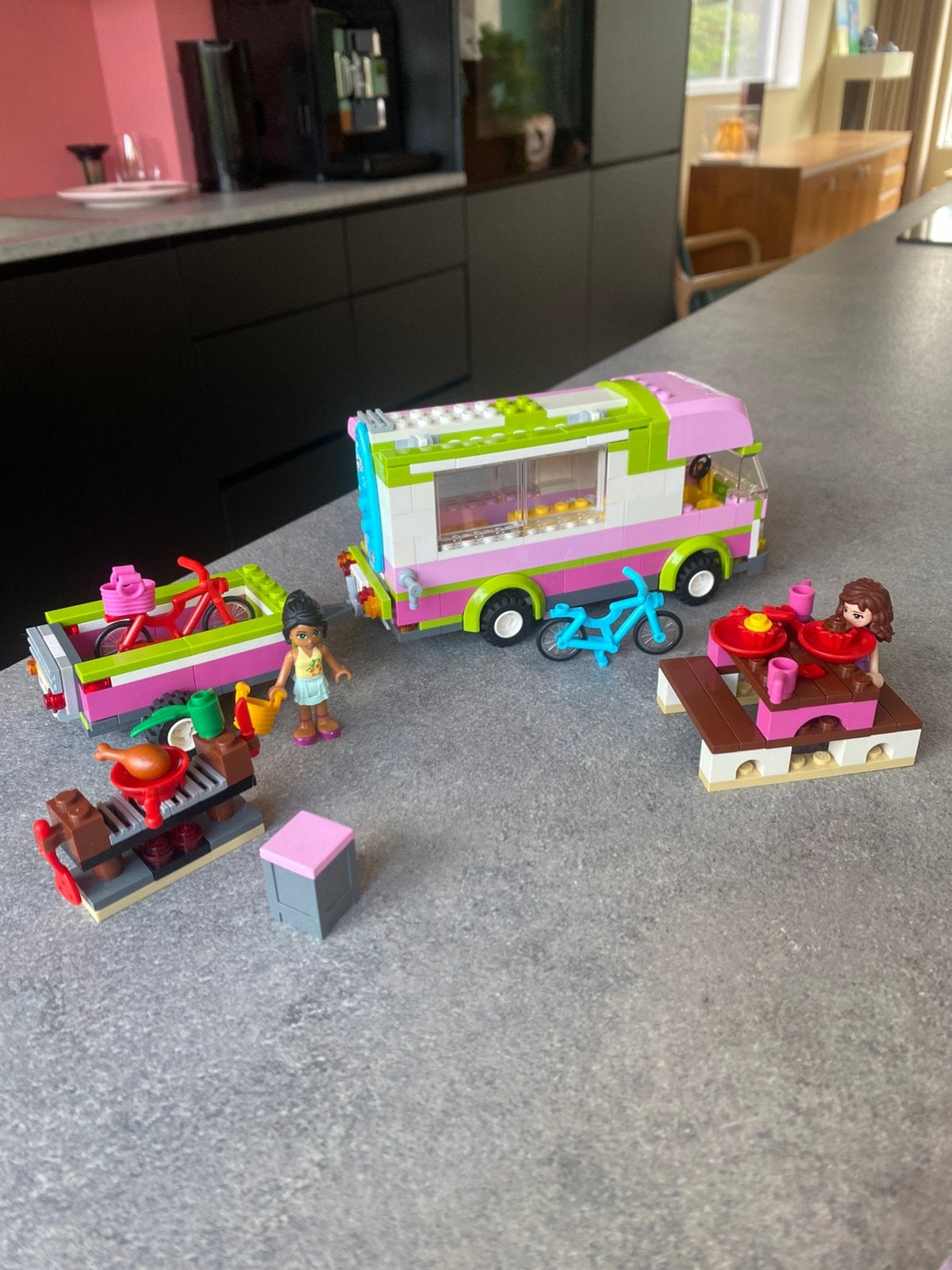 Lego Friends 3184 avontuurlijke camper, Lego, Friends, Ophalen of Verzenden, Zo goed als nieuw