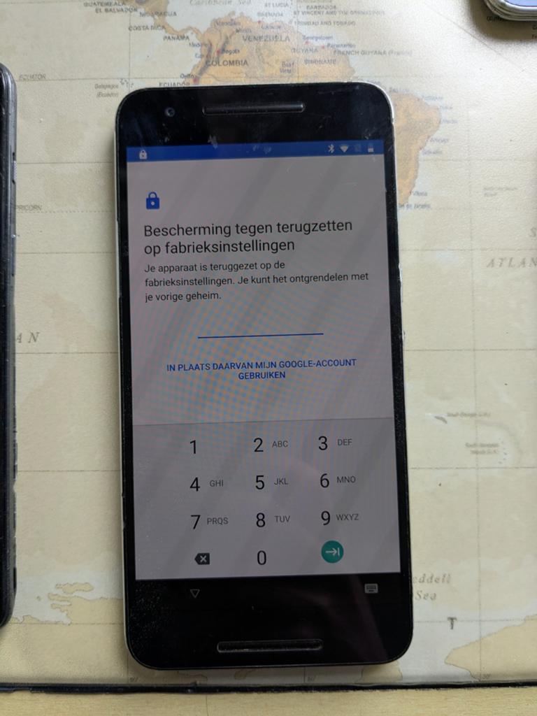 4 telefoons voor onderdelen, Gebruikt, Overige modellen, Zwart, 32 GB