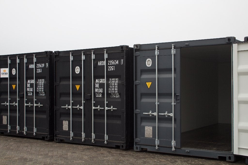 Te huur: Geïsoleerde 20ft Zeecontainer €149 p/m | Veenwouden, Ophalen