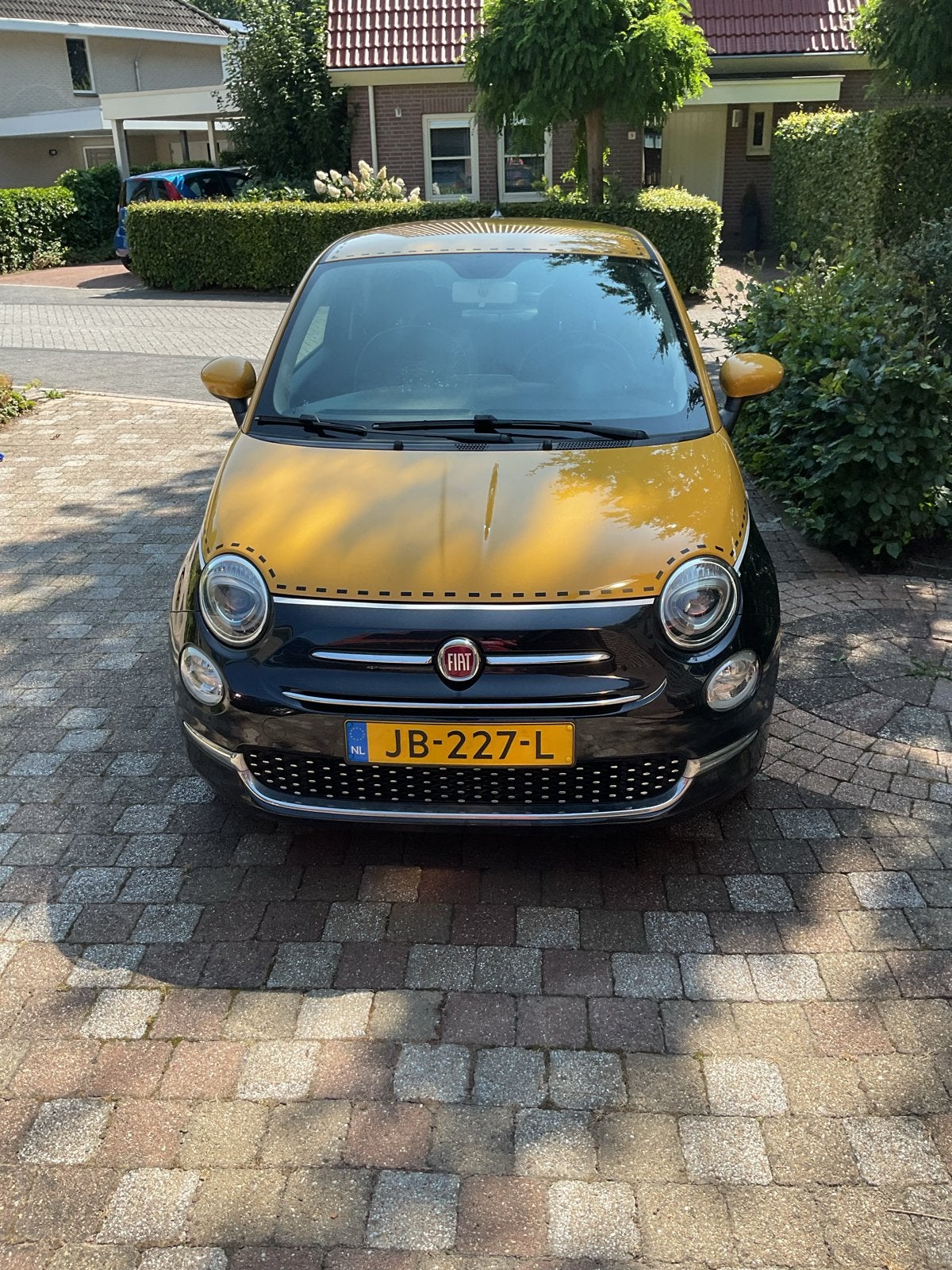 Fiat 500 Twinair Turbo 80pk 2016 Zwart, Auto's, Voorwielaandrijving, 31 €/maand, Origineel Nederlands, Handgeschakeld