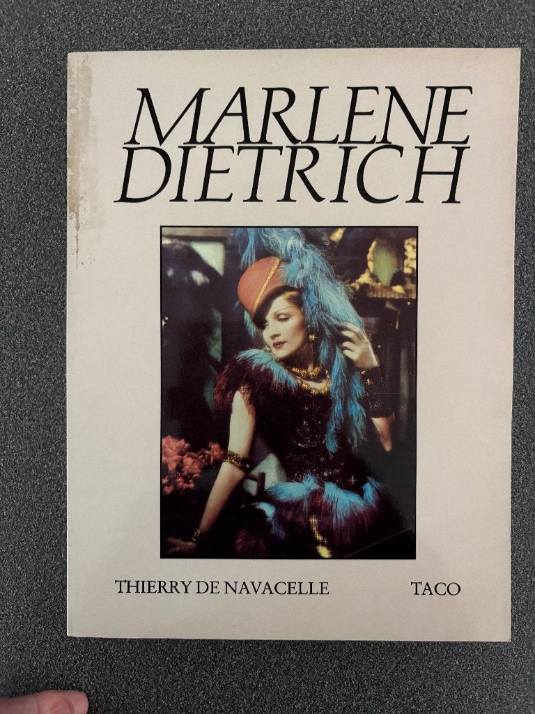 MARLENE DIETRICH, Gelezen, Artiest, Ophalen of Verzenden, T DE NAVACELLE