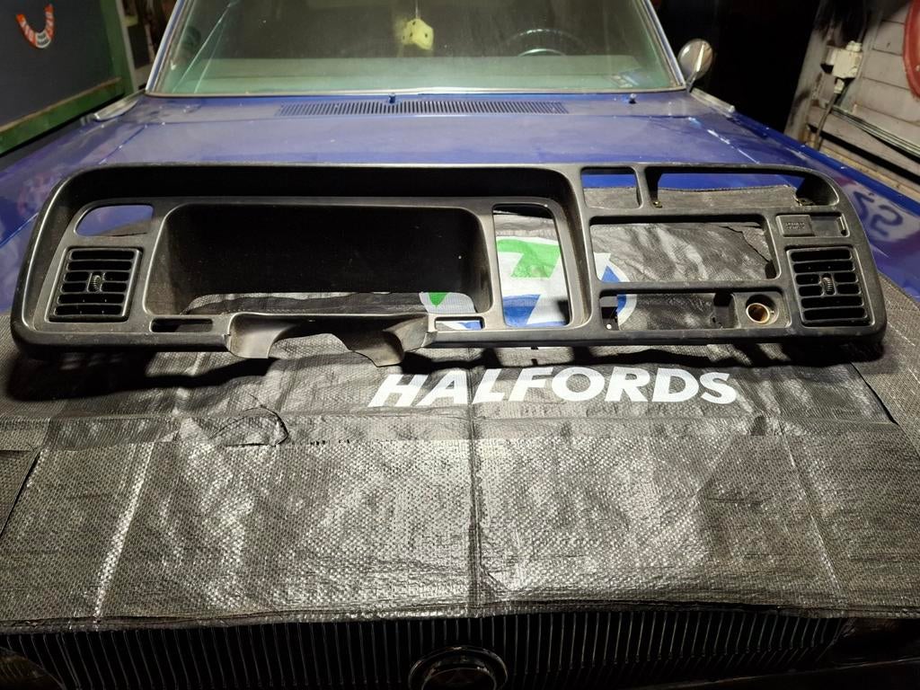 Dodge Ram 1994-1997 Dashboard Omlijsting, Ophalen, Gebruikt, Dodge