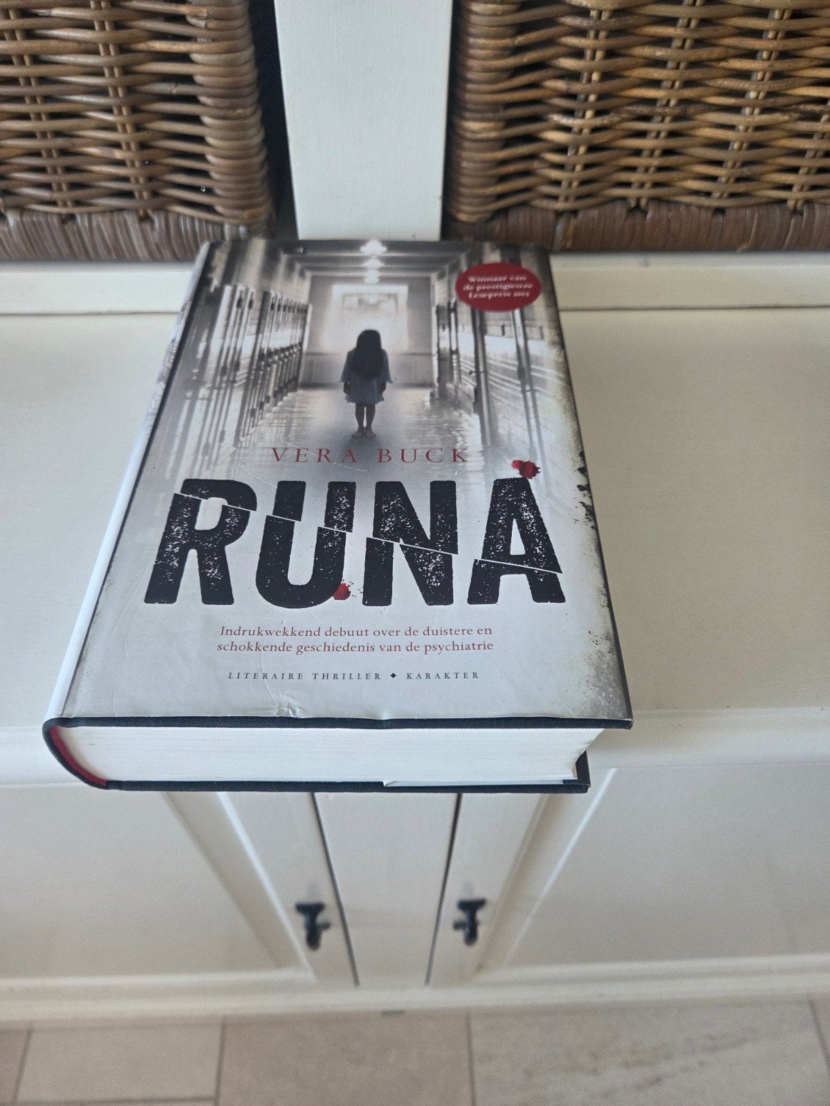 Vera Buck - Runa, Ophalen of Verzenden, Gelezen, Vera Buck