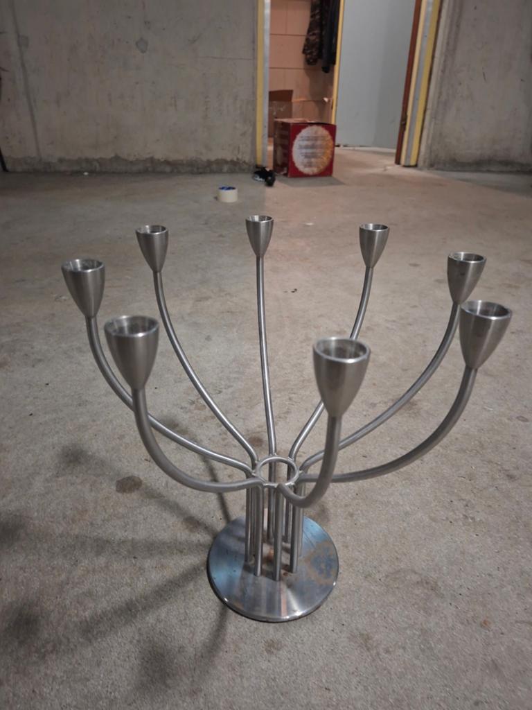 Moderne RVS Kandelaar - 8-armig design, Antiek en Kunst, Antiek | Kandelaars, Ophalen of Verzenden