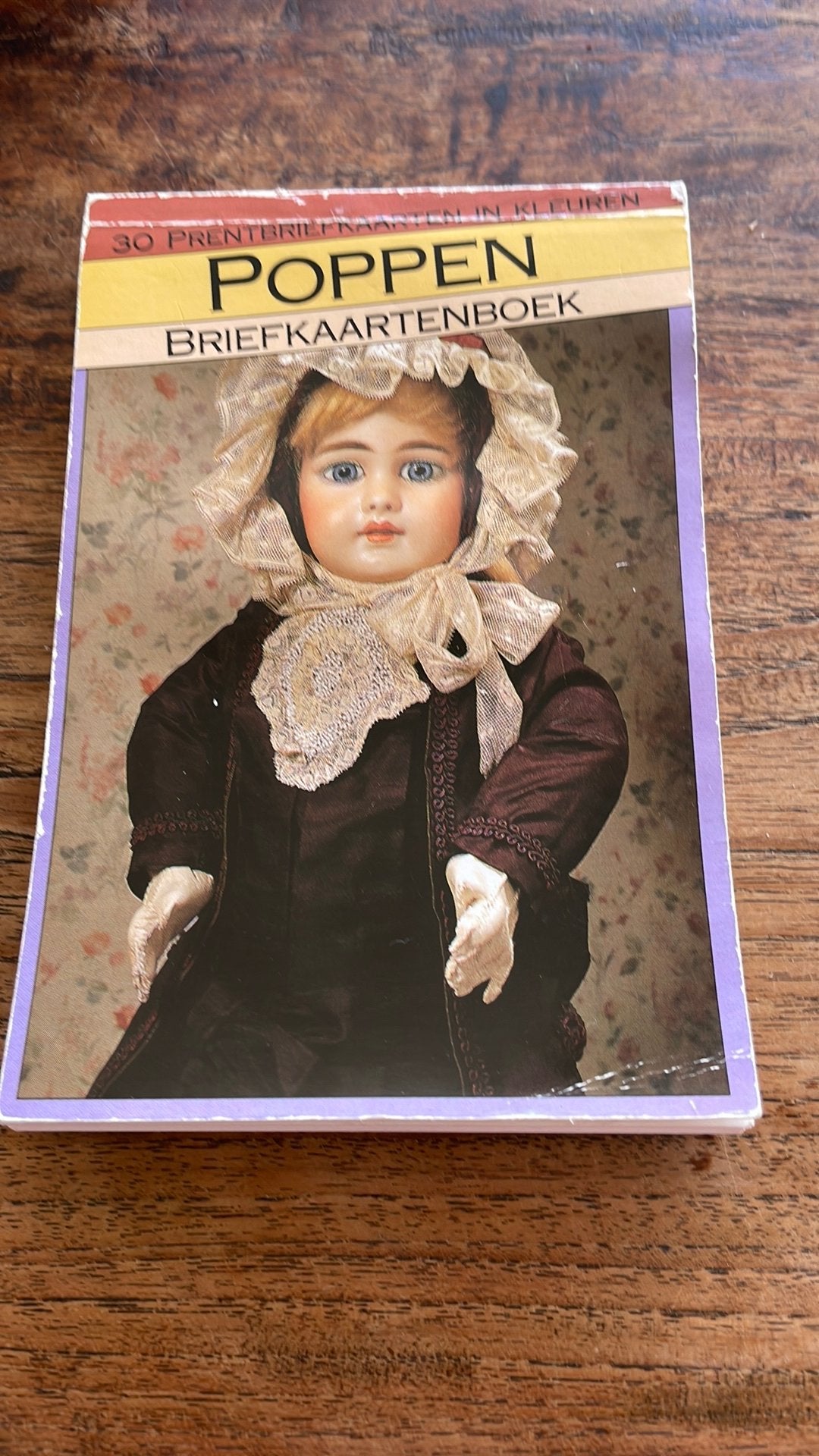 Poppen, prentbriefkaarten, Boeken, Ophalen of Verzenden, Zo goed als nieuw