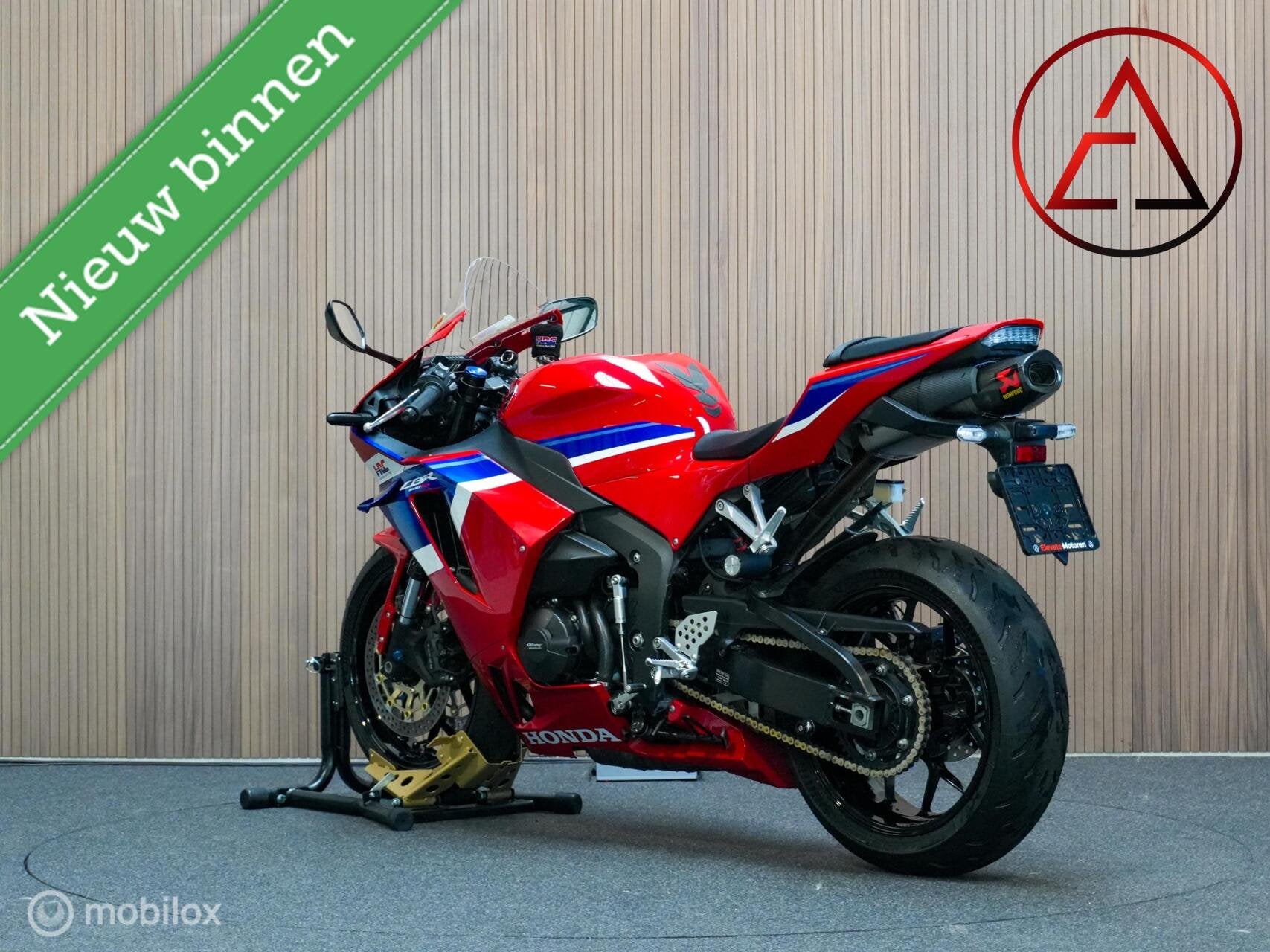 Honda CBR 600 RR 2024 - Akrapovic Titanium - Garantie 2028, Honda, Christiaan huygensweg 32D, Bedrijf, Sport
