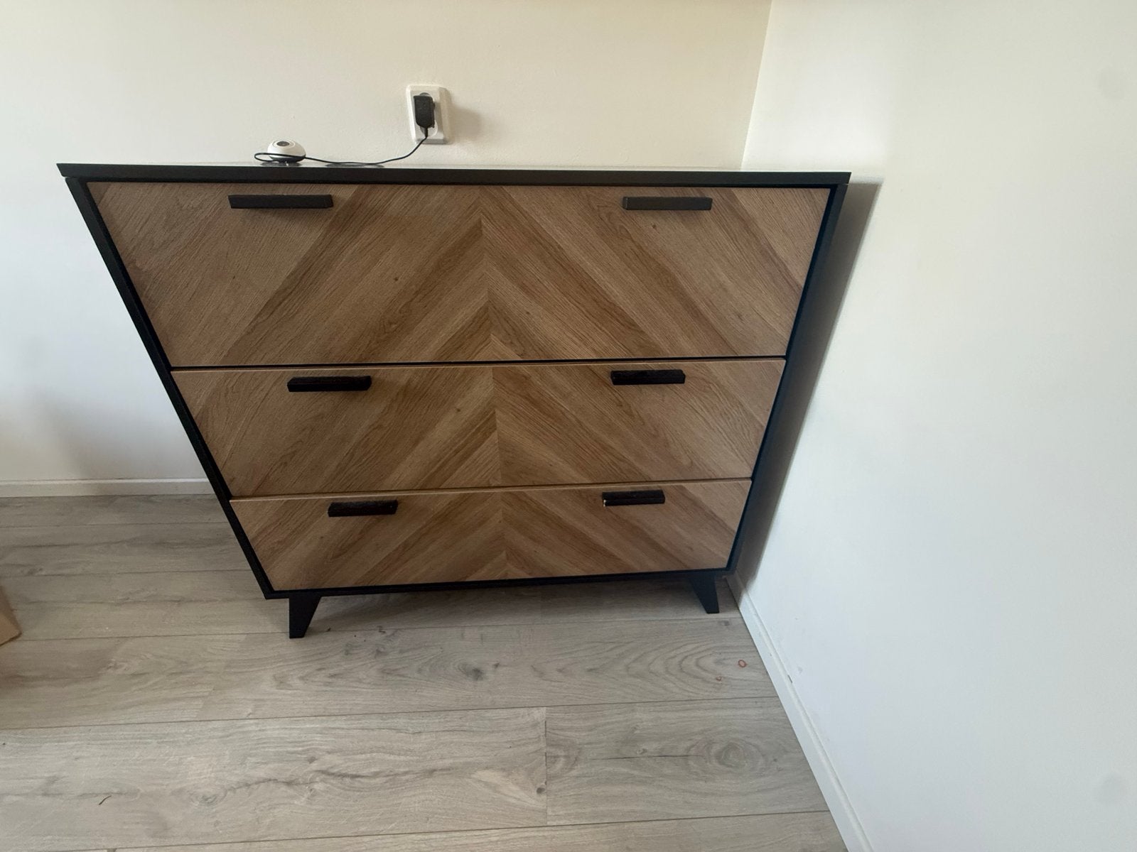 Interbaby Commode met visgraatmotief - Gebruikt, kan nog mee, Gebruikt, 50 tot 70 cm, Ophalen of Verzenden, 75 tot 100 cm