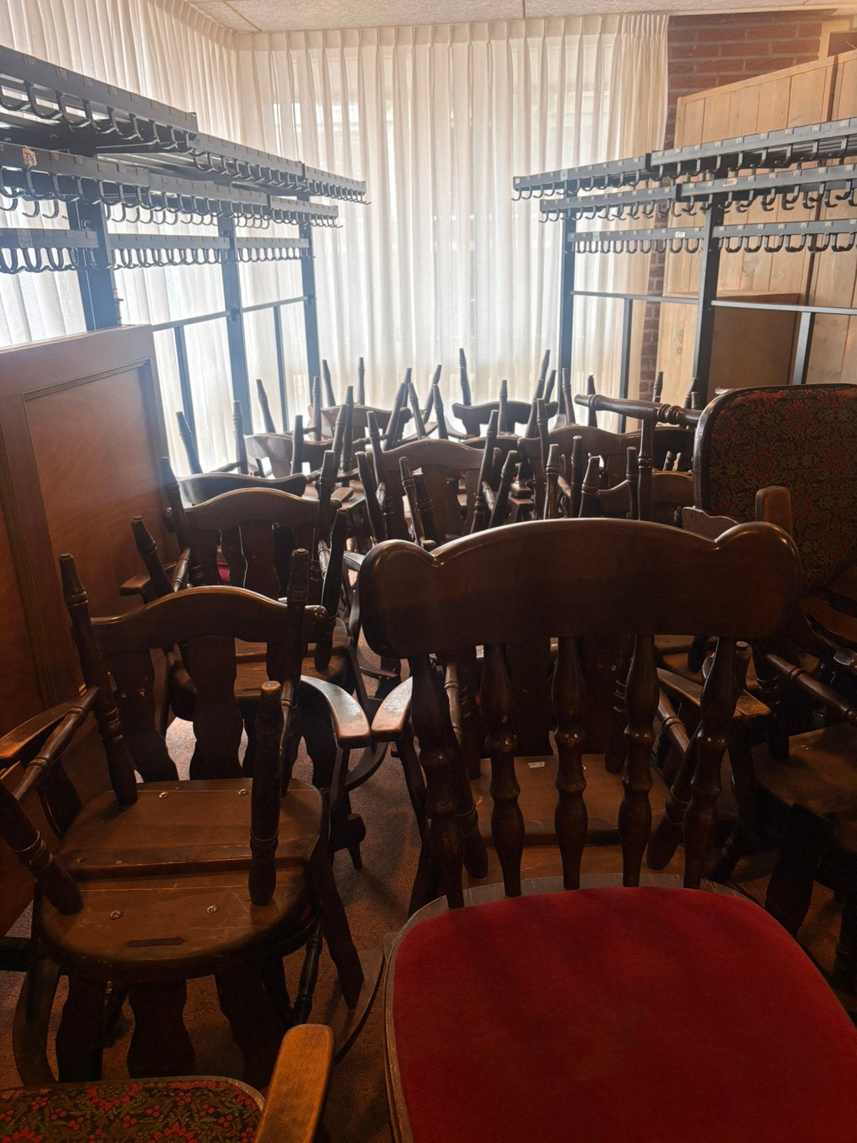 Kroeg stoelen, Ophalen, Gebruikt