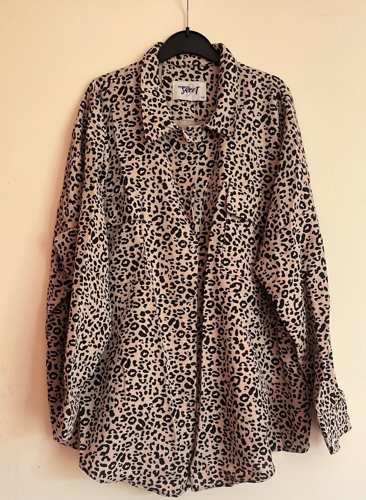 oversized panter overhemd maat S-M, Verzenden, Zo goed als nieuw, Maat 38/40 (M), Beige