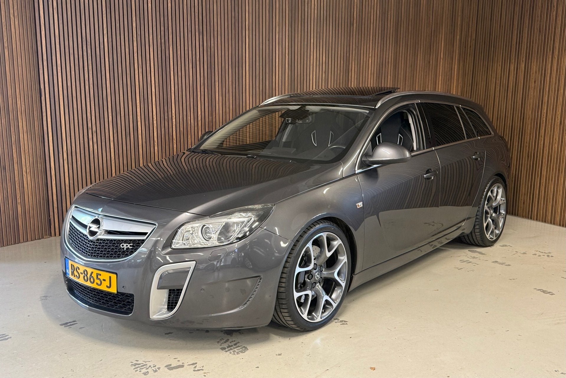 Opel Insignia Sports Tourer 2.8 T OPC 4x4 - 365PK Rica - Car, Auto's, Opel, Gebruikt, Met garantie (alle), Leder en Stof, Handgeschakeld