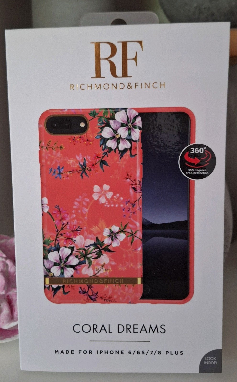 Richmond & Finch iPhone 6/6S/7/8 Plus Hoesje Coral Dreams, Telecommunicatie, Mobiele telefoons | Hoesjes en Frontjes | Apple iPhone