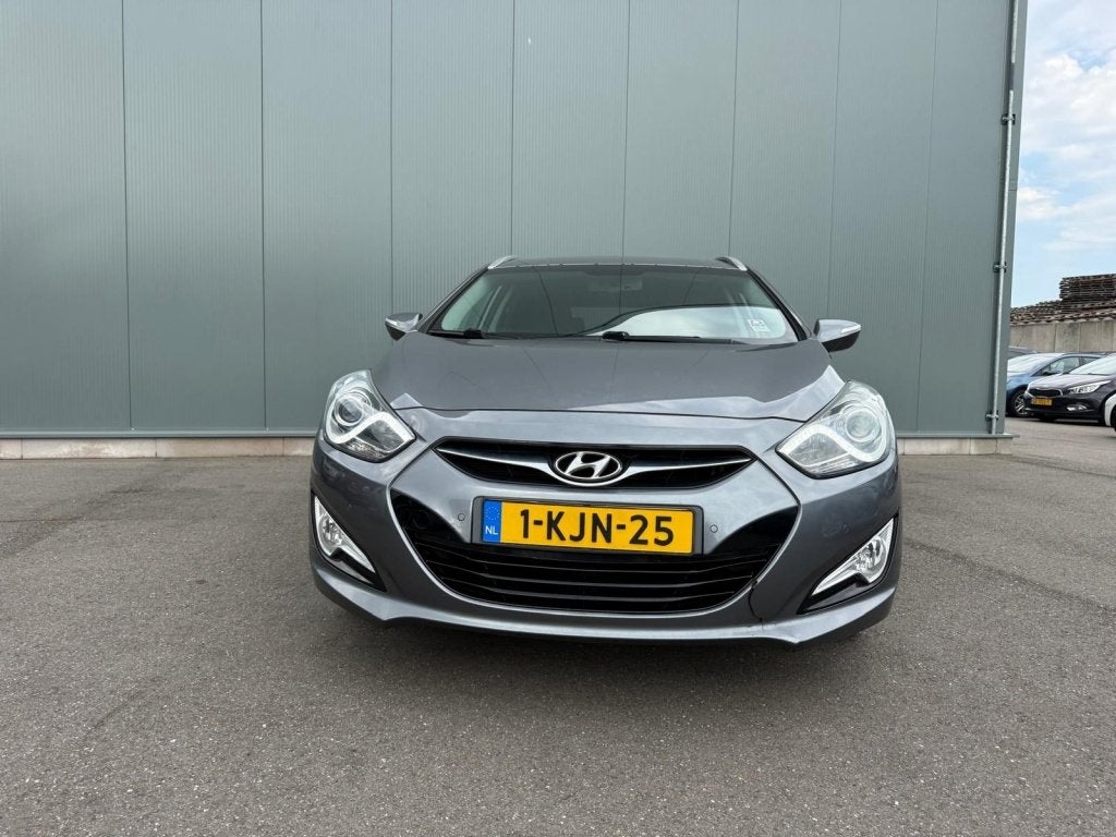 Hyundai i40 Wagon 1.6 GDI B. Bns Ed. CAMERA / KEYLESS / NAP, Auto's, Hyundai, Euro 5, 135 pk, 4 cilinders, Origineel Nederlands