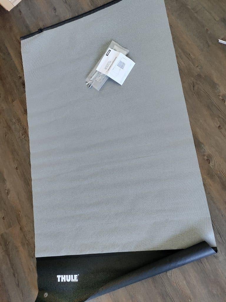 Thule Sunblocker 100 x 175 cm – Zonwering voor Luifel, Ophalen of Verzenden, Zo goed als nieuw