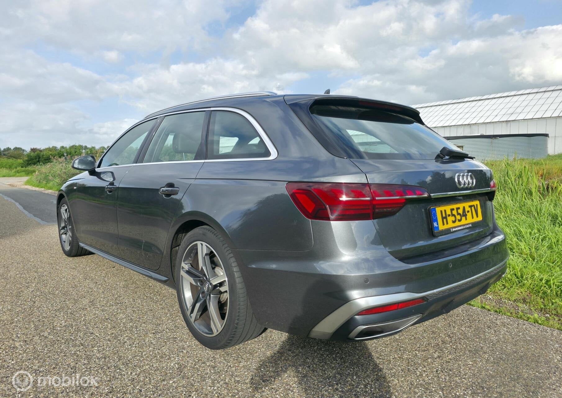 Audi A4 Avant 35 TFSI S-line / 1e eig / Navi / Virtual, Auto's, Gebruikt, Euro 6, 4 cilinders, Origineel Nederlands