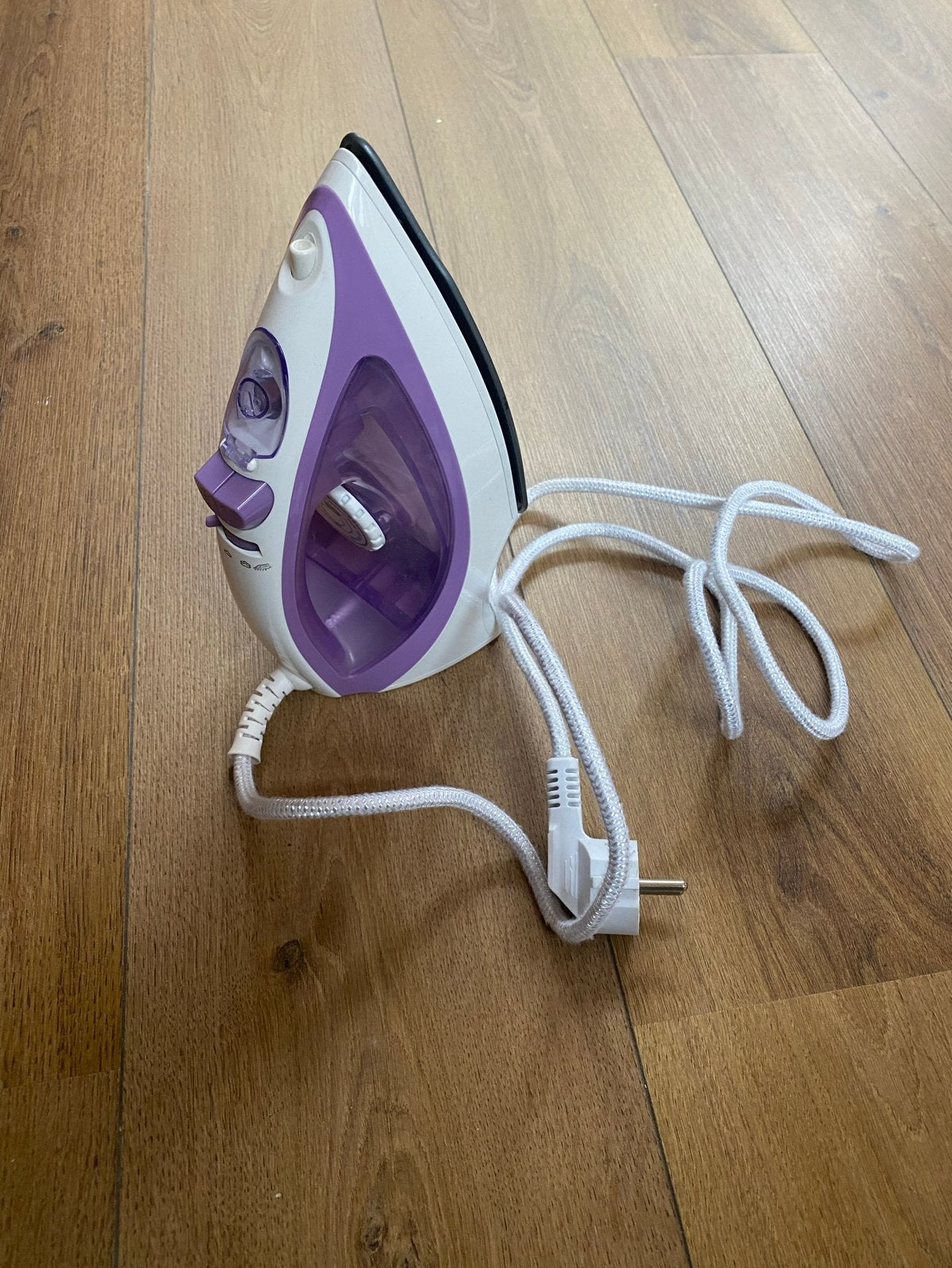 Philips FeatherLight Strijkijzer - Zo goed als nieuw, Witgoed en Apparatuur, Ophalen of Verzenden, Zo goed als nieuw, Strijkijzer met snoer