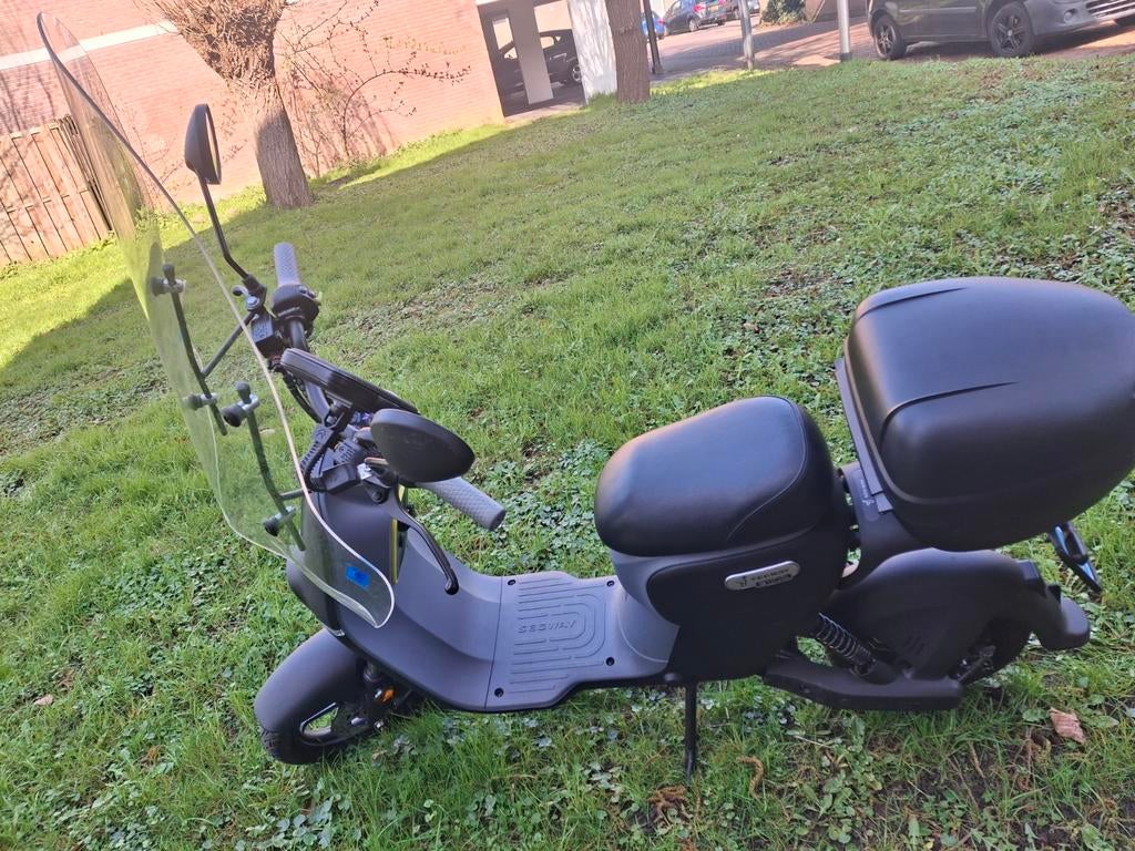 Elektrische Scooter segway, Fietsen en Brommers, Snorfietsen en Snorscooters, Ophalen of Verzenden