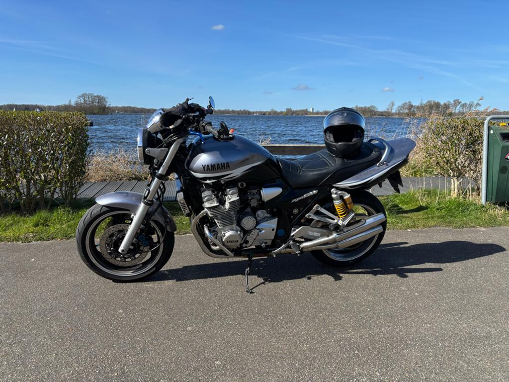 Yamaha XJR 1300 SP - Naked Bike met Öhlins, 4 cilinders, Gebruikt, Particulier, Meer dan 35 kW