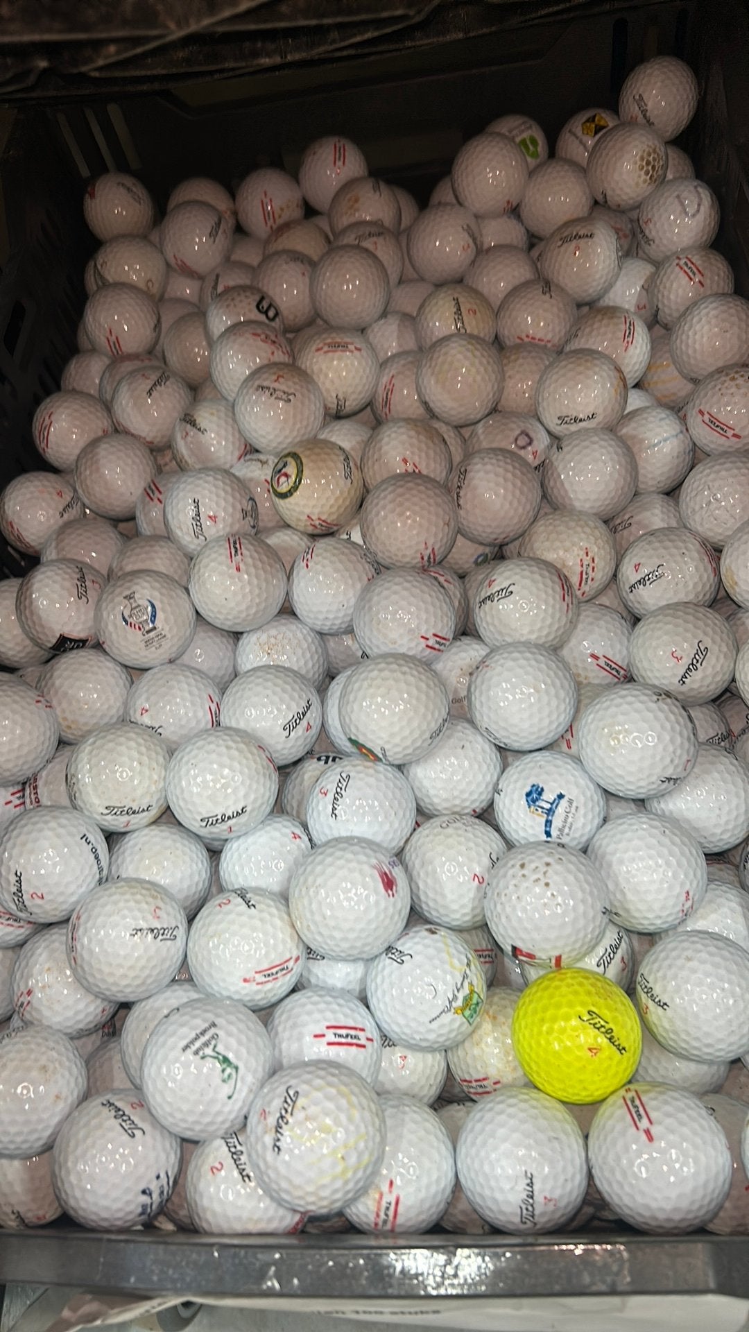 100 Stuks Titleist Trufeel Golfballen, Sport en Fitness, Golf, Bal(len), 1187ZX, Info@premiumgolf.nl, Ophalen of Verzenden