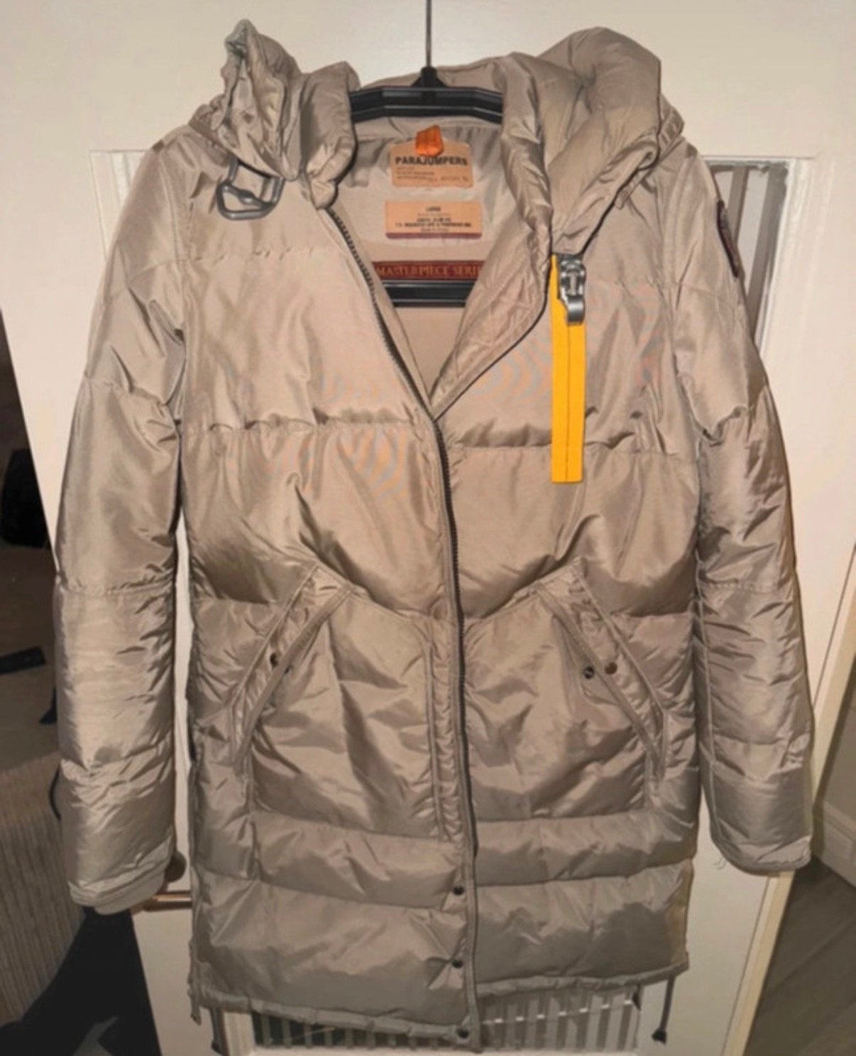 Parajumpers jas dames longbear beige, Kleding | Dames, Ophalen, Zo goed als nieuw, Beige