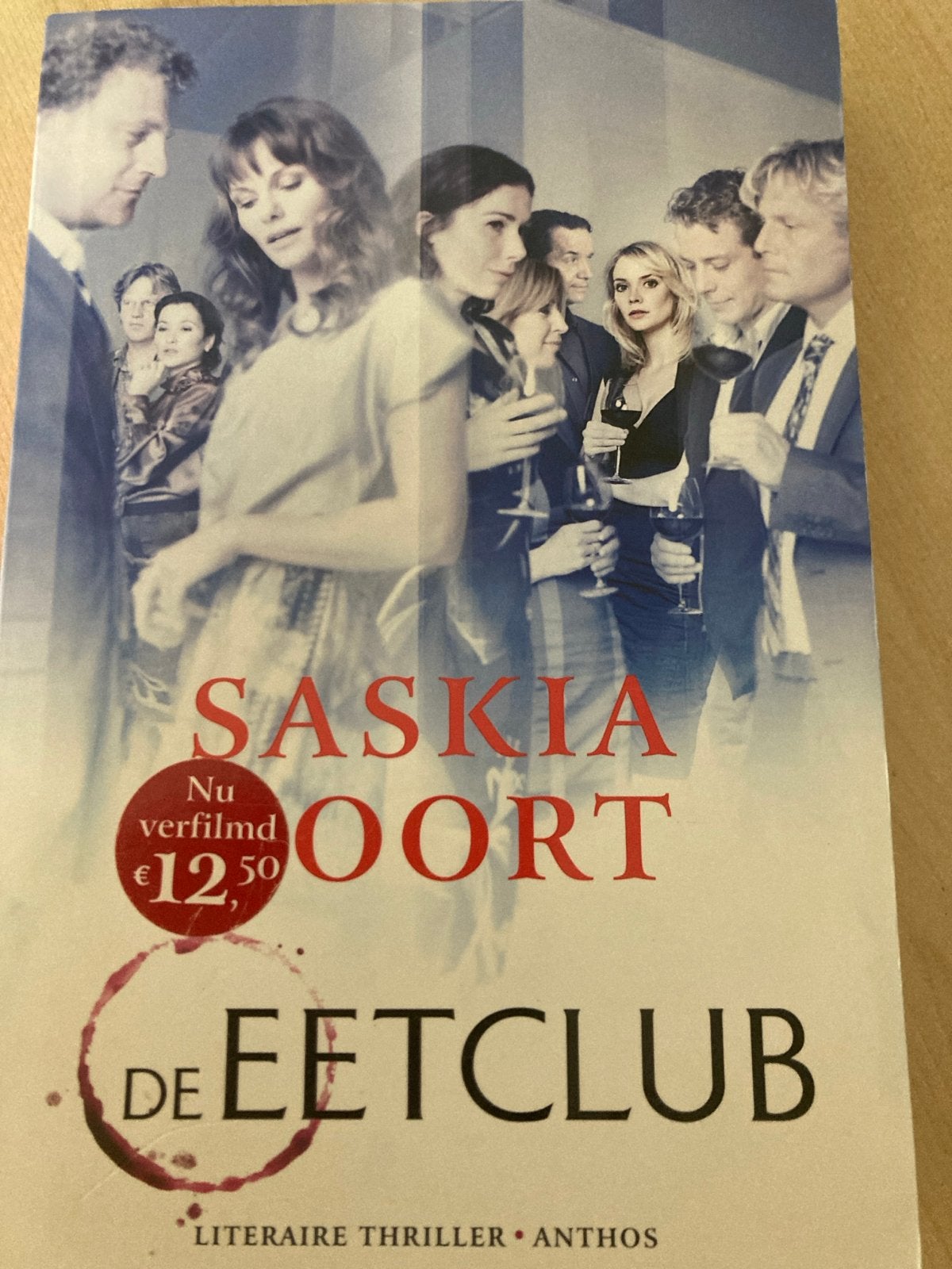 Saskia Noort - De Eetclub (Literaire thriller), Boeken, Ophalen of Verzenden, Zo goed als nieuw, Nederland