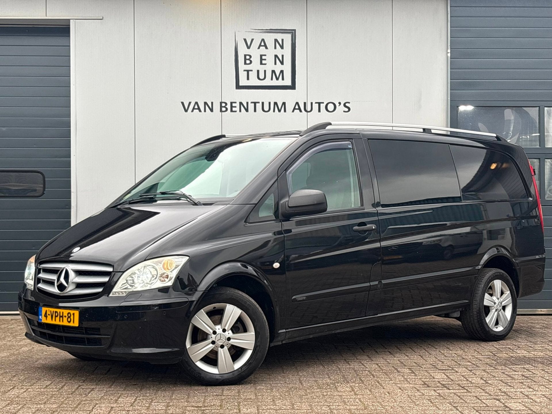 Mercedes-Benz Vito 122CDI 3.0 V6 Autom. 320 Lang DC 5-pers., Auto's, Automaat, Euro 5, Gebruikt, Zwart