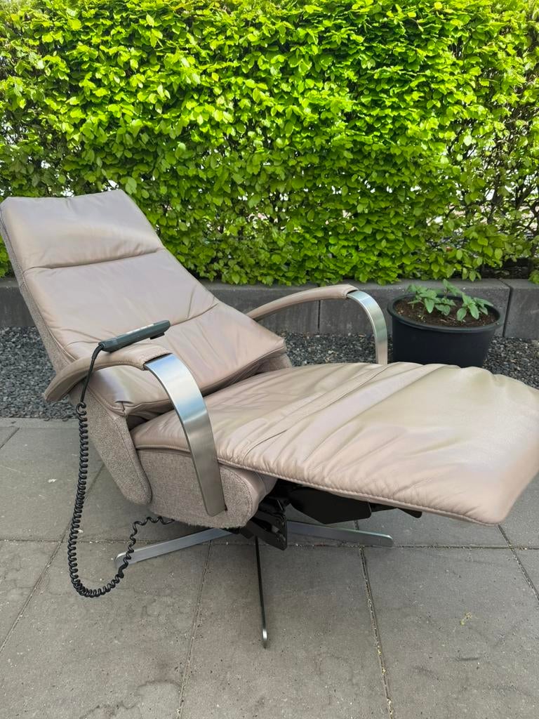 Prominent sta op relax stoel relaxfauteuil gratis bezorging, Ophalen of Verzenden, Zo goed als nieuw, Leer, Ruim 100 gebruikte modellen in alle kleuren en maten