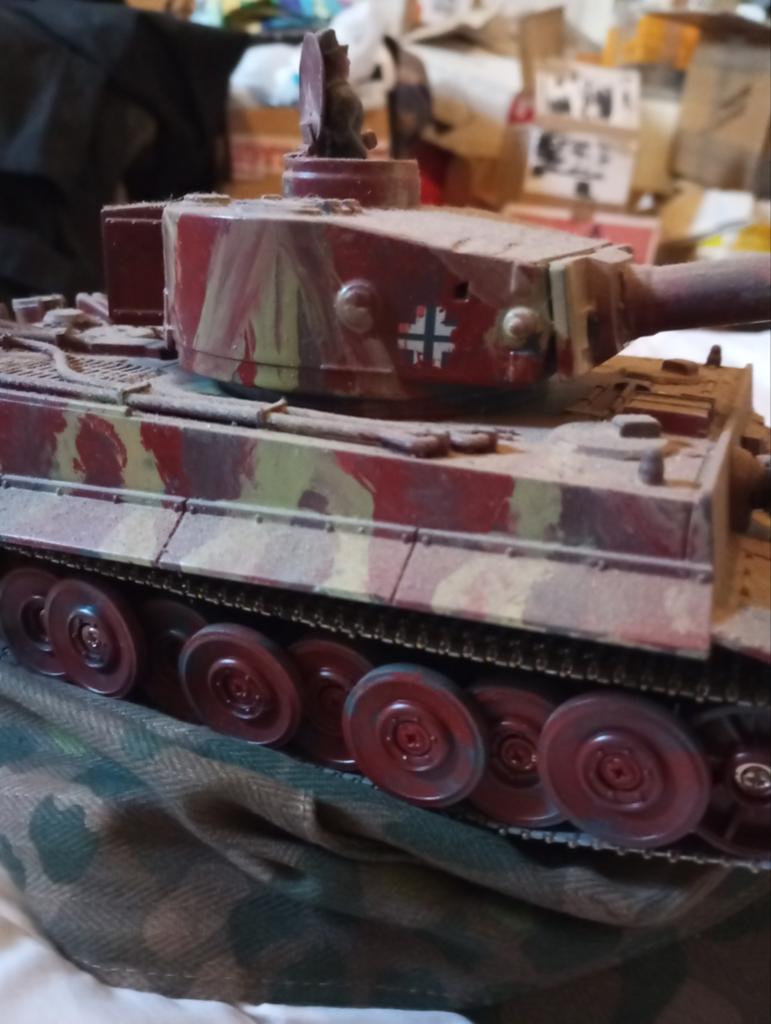 1/30 Tiger 1 tank, Ophalen of Verzenden