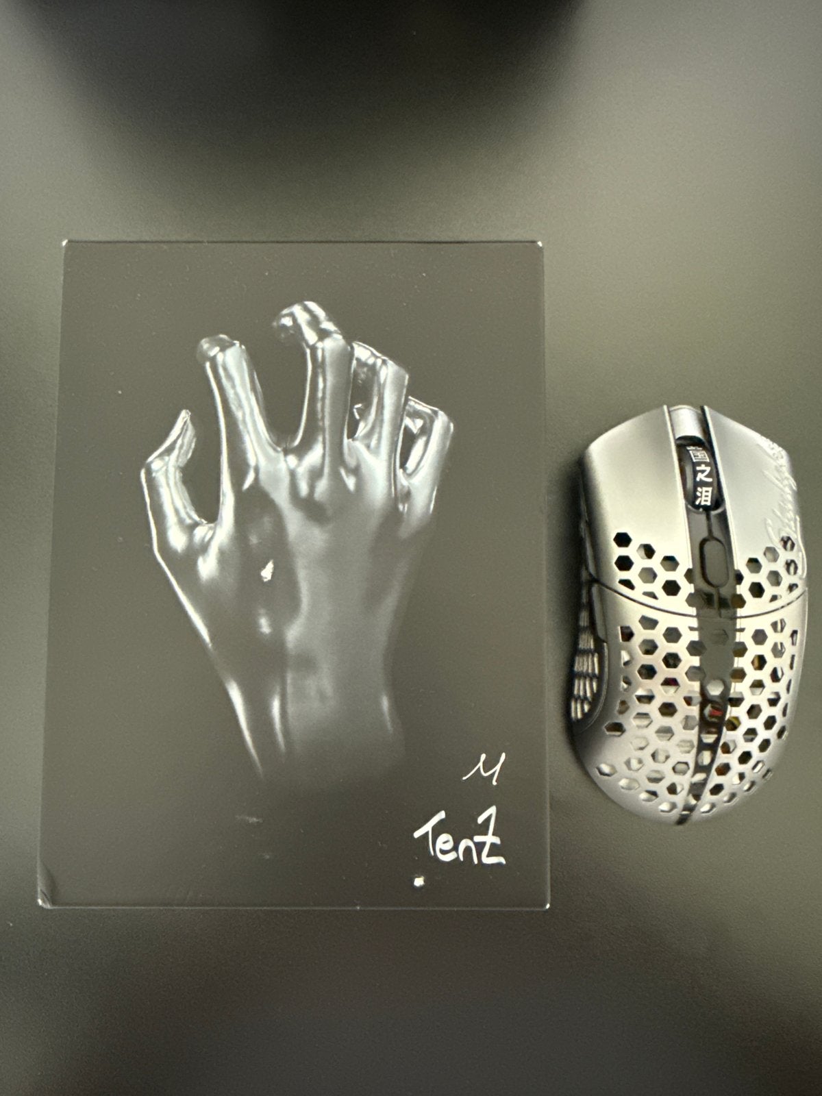 Finalmouse Starlight Pro Tenz Medium, Computers en Software, Muizen, Gebruikt, Muis, Rechtshandig, Draadloos, Gaming muis, Ophalen