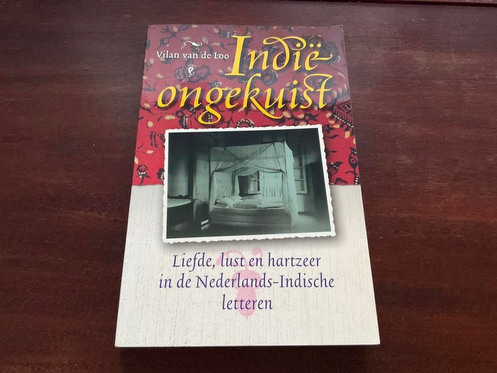 V. van de Loo - Indie ongekuist, Ophalen of Verzenden, Zo goed als nieuw