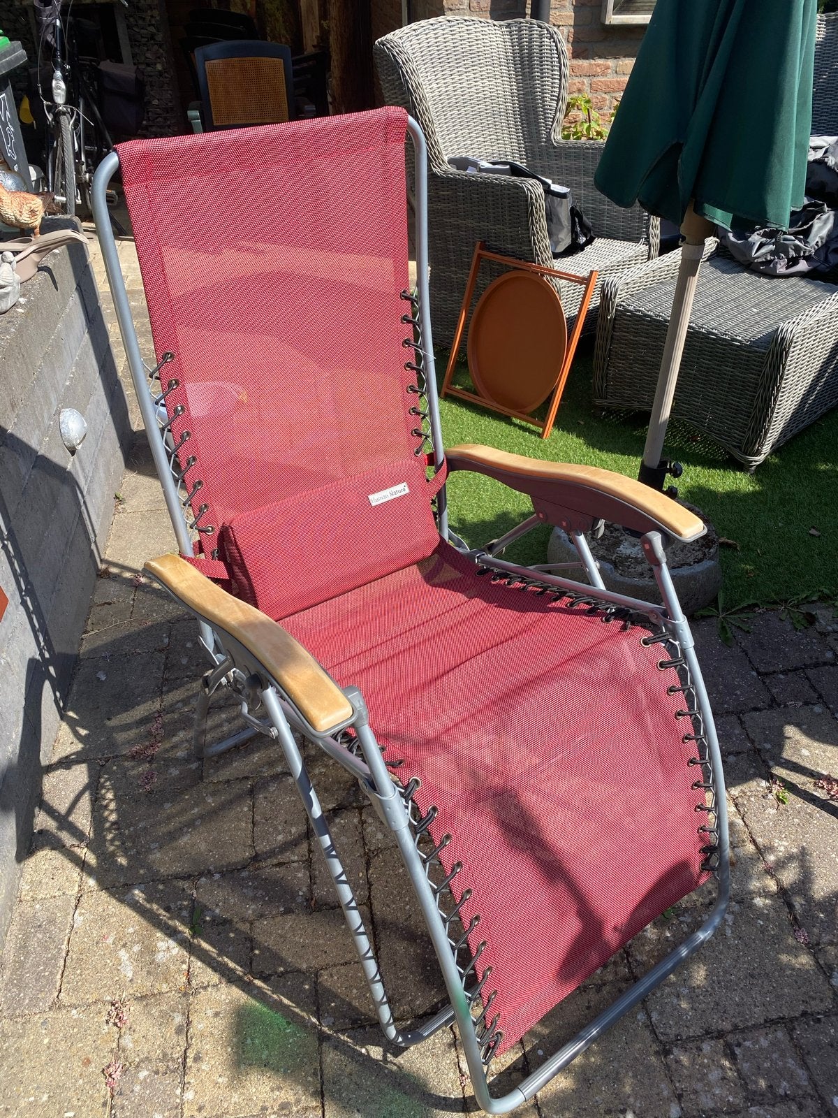 Human Nature verstelbare relaxstoel - rood, Ophalen, Gebruikt, Textileen, Inklapbaar