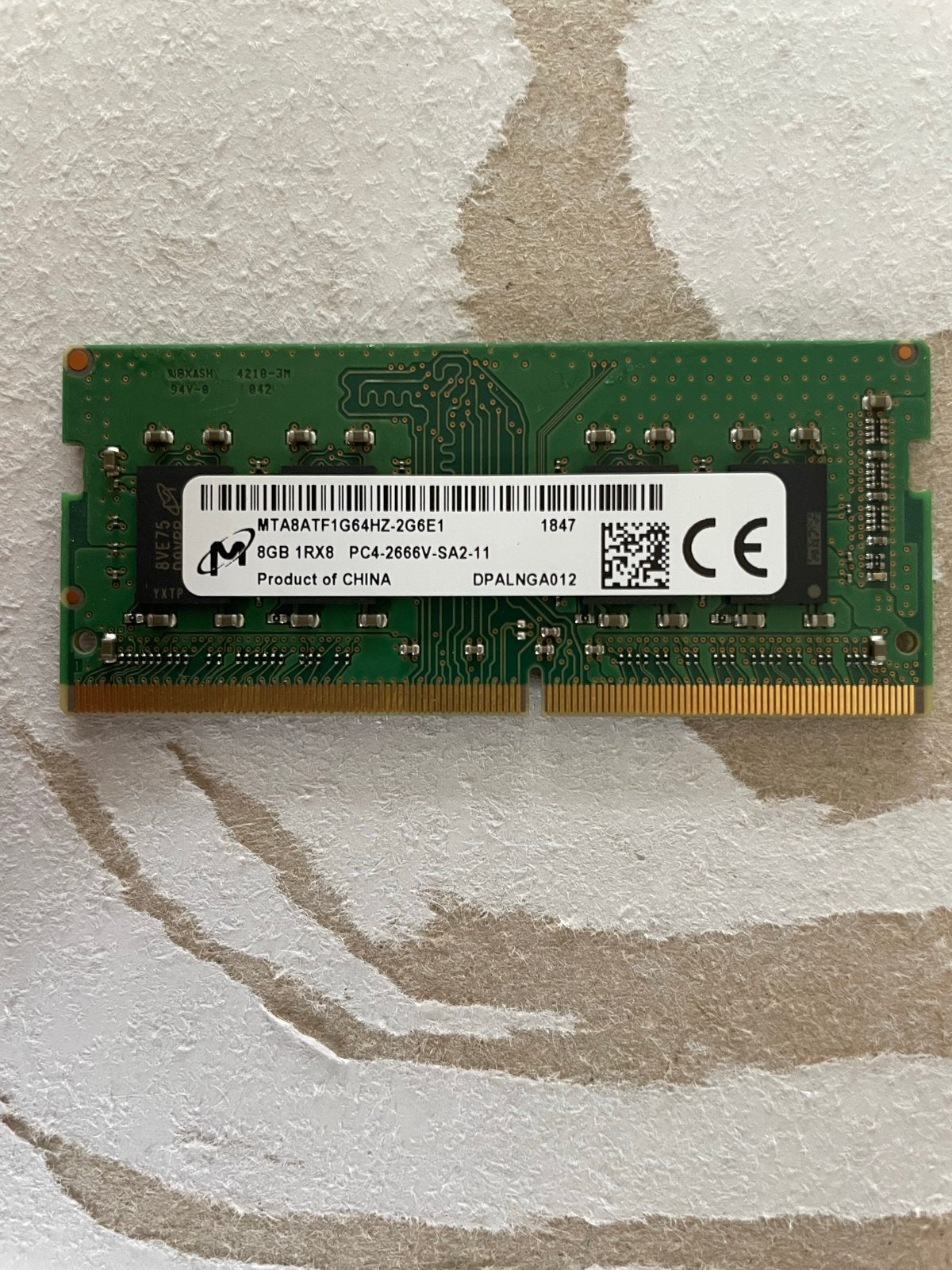 8GB DDR4 RAM Geheugenkaart (MT8ATF1G64HZ-2G6E1), Gebruikt, DDR4, 8 GB, Ophalen of Verzenden