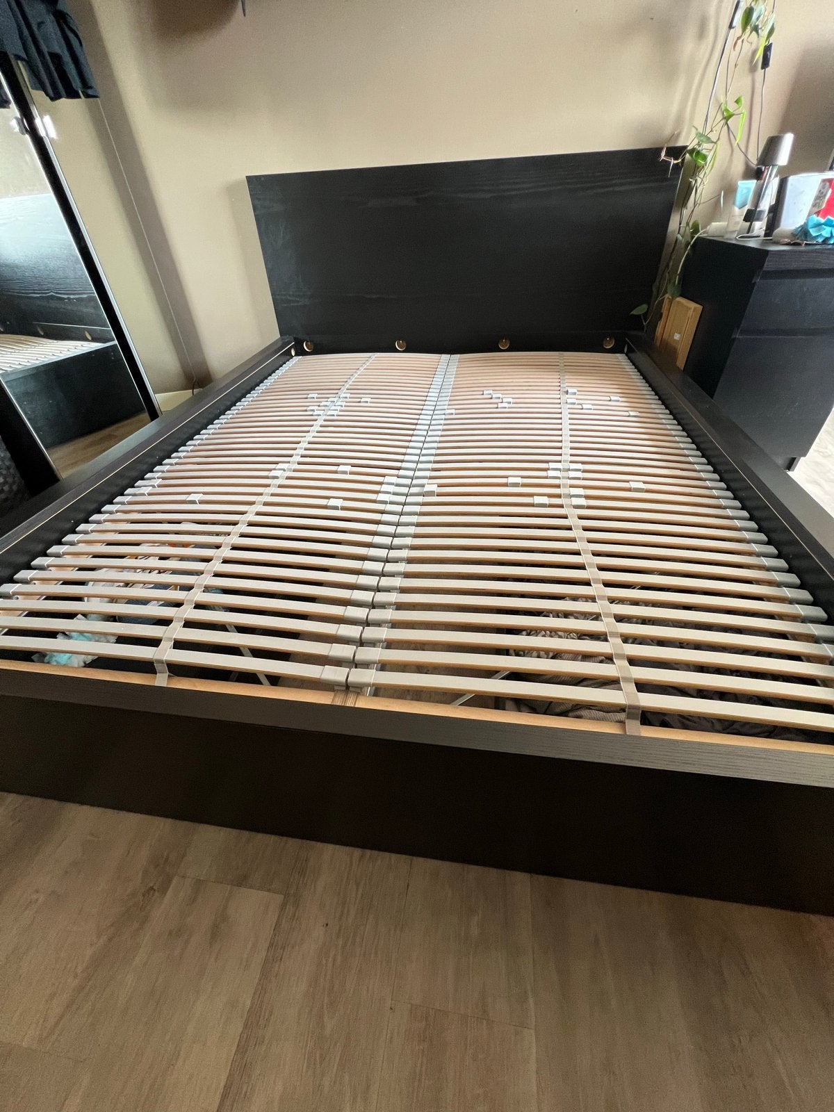 IKEA bed 160x200 zwart met 3 opberglades + lattenbodem, Ophalen, Gebruikt, Zwart, Tweepersoons