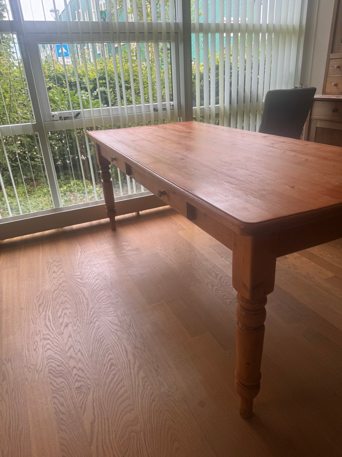 Mooie houten rechthoekige eettafel, Huis en Inrichting, Ophalen, Rechthoekig, 50 tot 100 cm