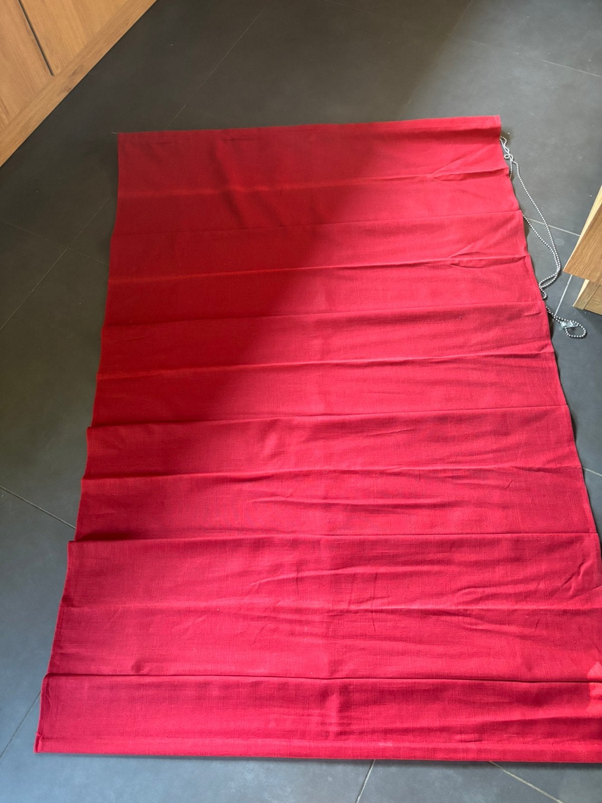 2 stuks vouwgordijnen rood, Ophalen of Verzenden, Zo goed als nieuw, Rood