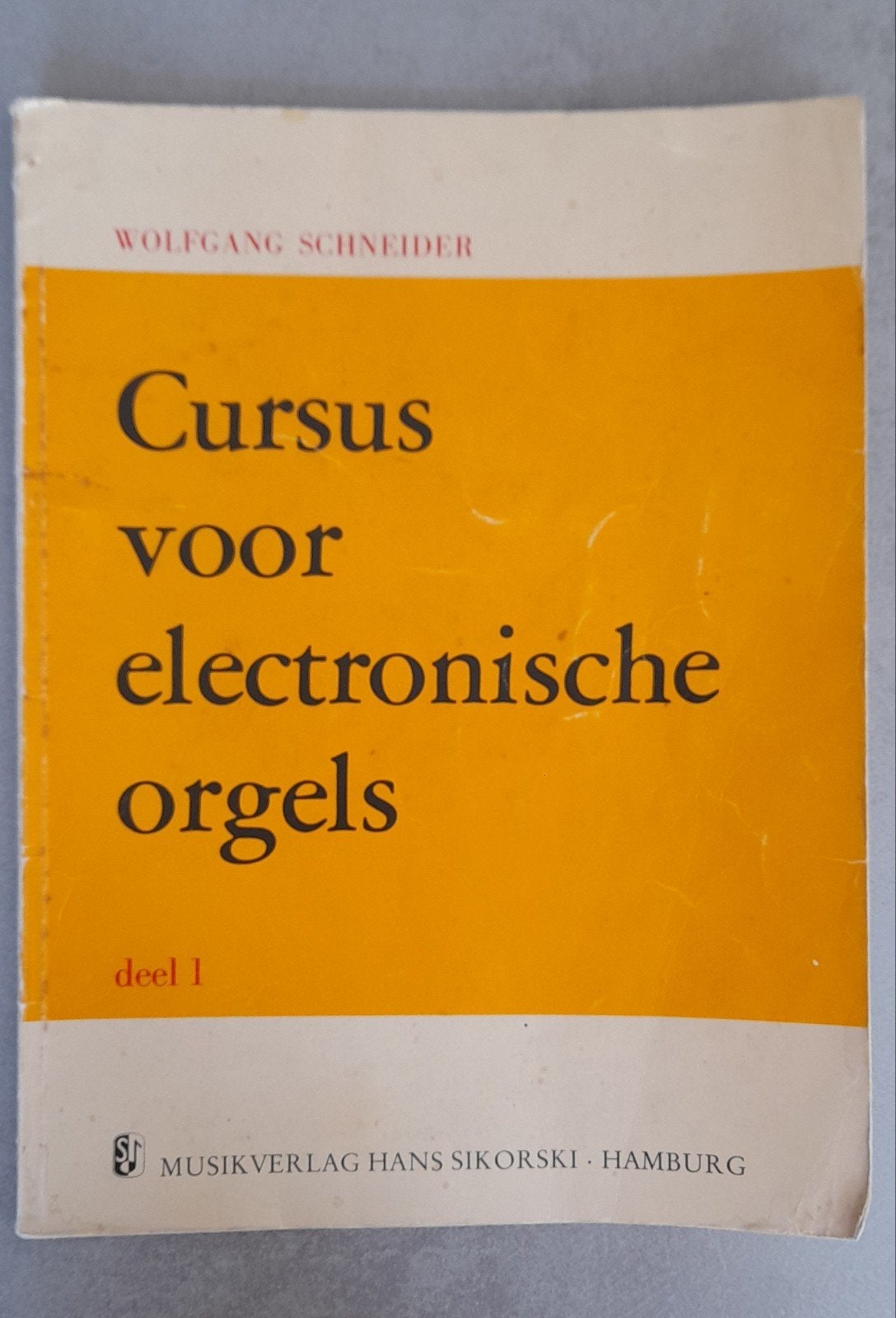 Cursus voor elektronische orgels - Wolfgang Schneider, Ophalen of Verzenden, Zo goed als nieuw, Les of Cursus