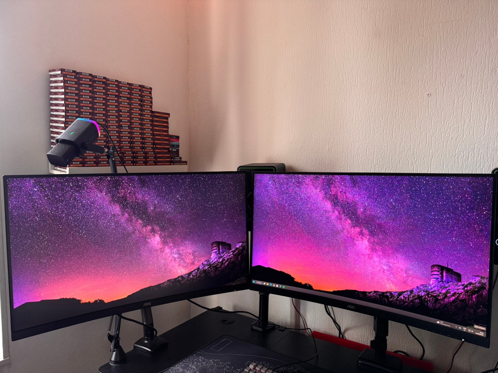 AOC CQ32G4 32 inch QHD 180Hz Gaming Monitor – 2 stuks, Computers en Software, Curved, VA, Minder dan 1 ms, Zo goed als nieuw