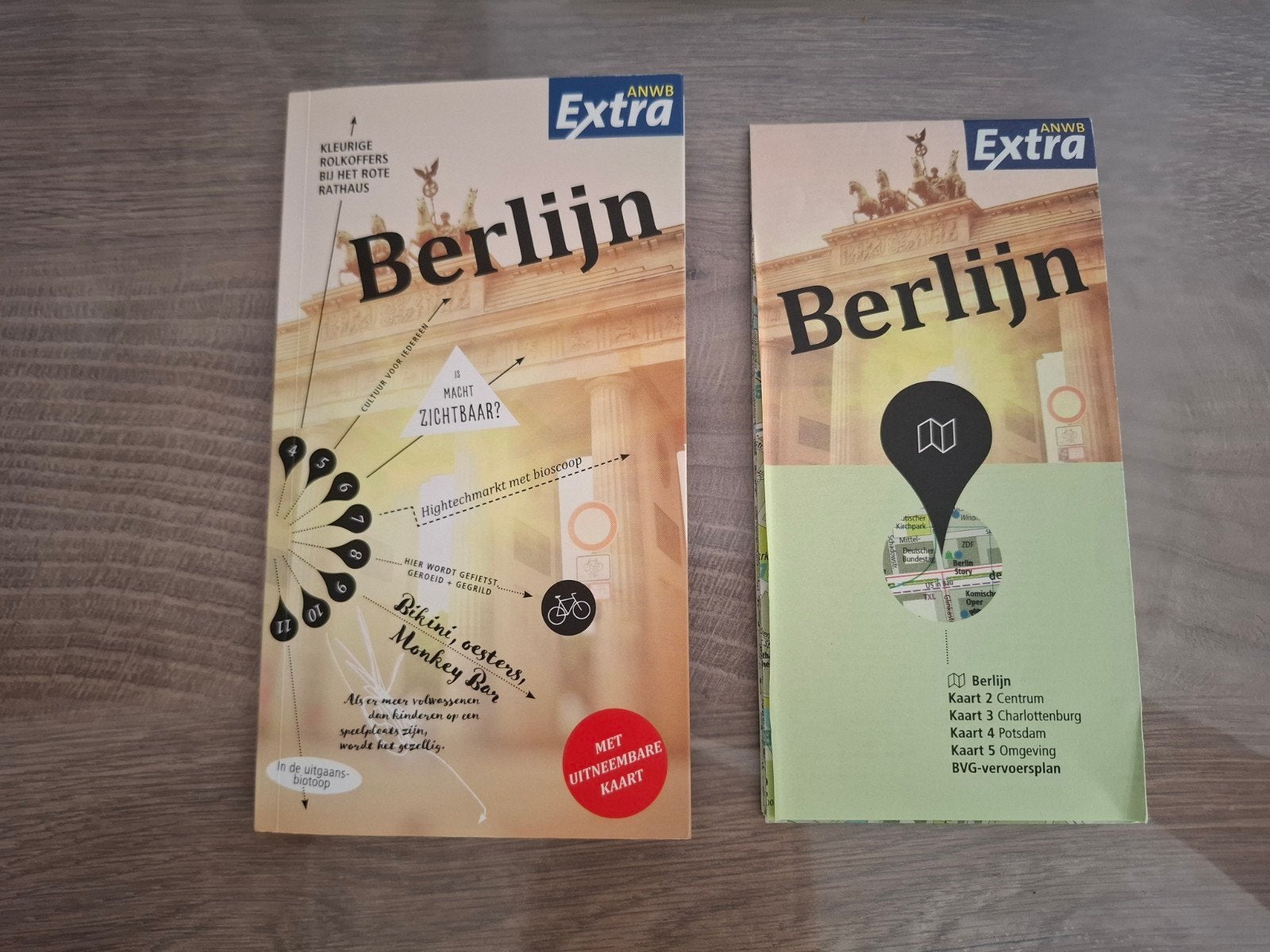 ANWB extra Berlijn reisgids met uitneembare kaart, Europa, Ophalen of Verzenden, Zo goed als nieuw, Reisgids of -boek