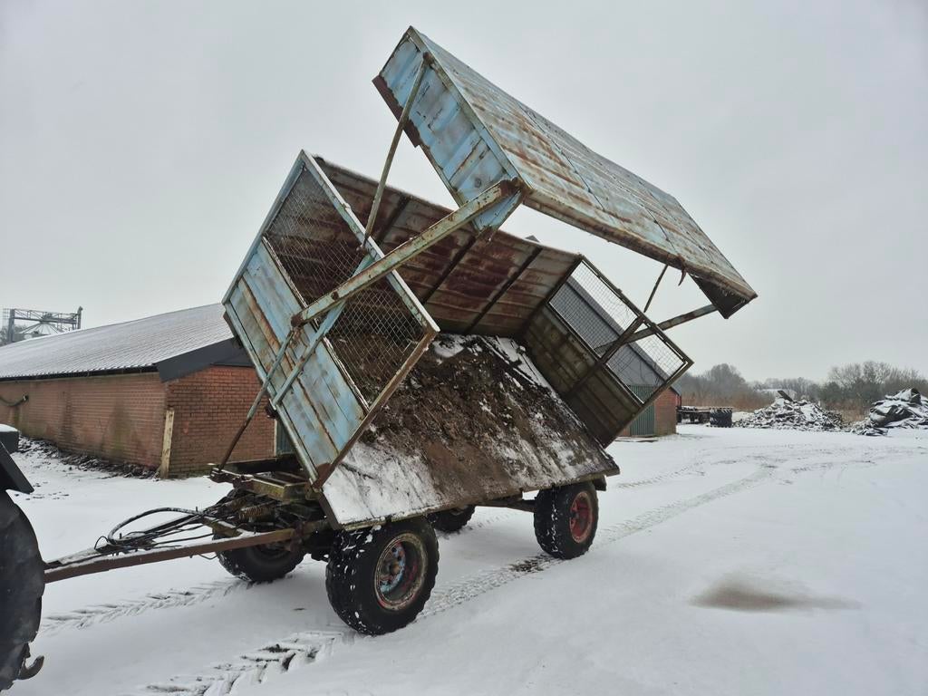 Kiepers agrarisch volumekieper carrier, Ophalen, Transport
