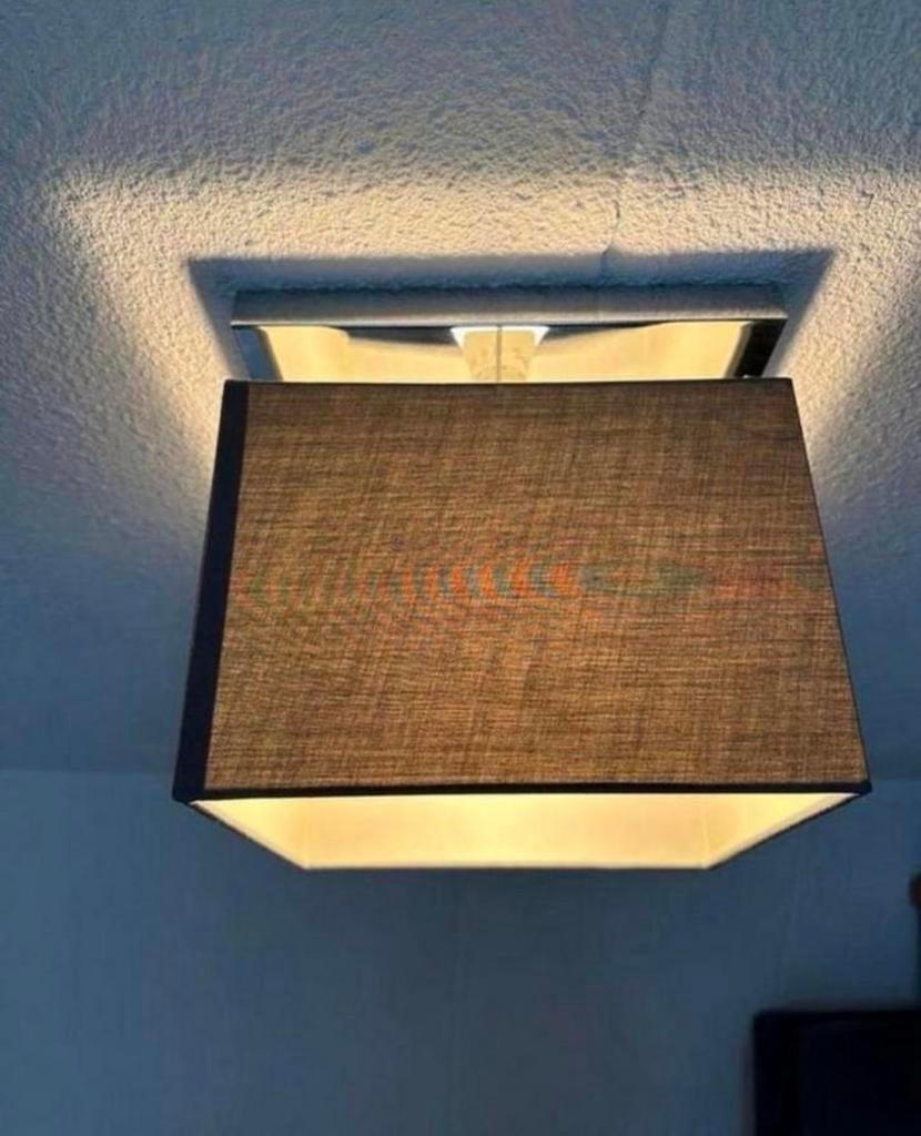 Moderne Karwei Plafondlamp Grijs E27, Ophalen of Verzenden, Zo goed als nieuw, Metaal