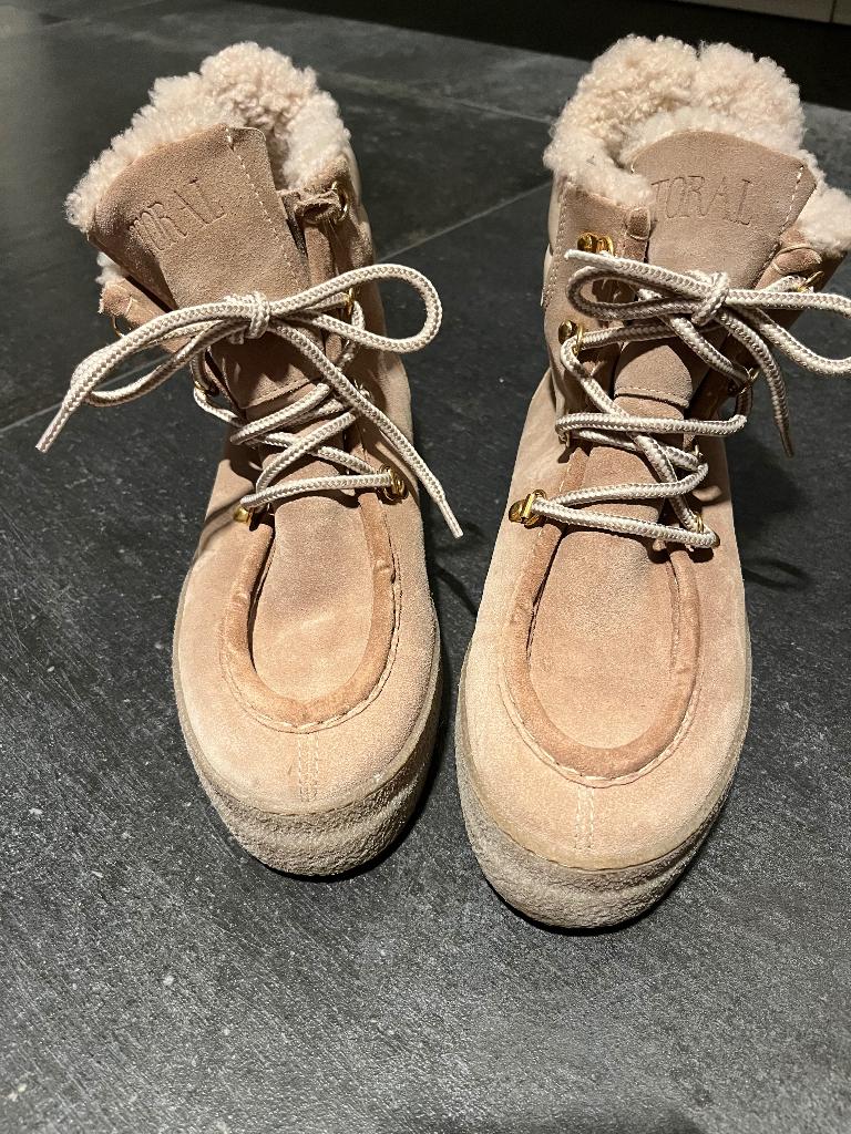 Toral enkellaars / Chelsea boots maat 38 beige, Verzenden, Beige, Lage of Enkellaarzen, Zo goed als nieuw