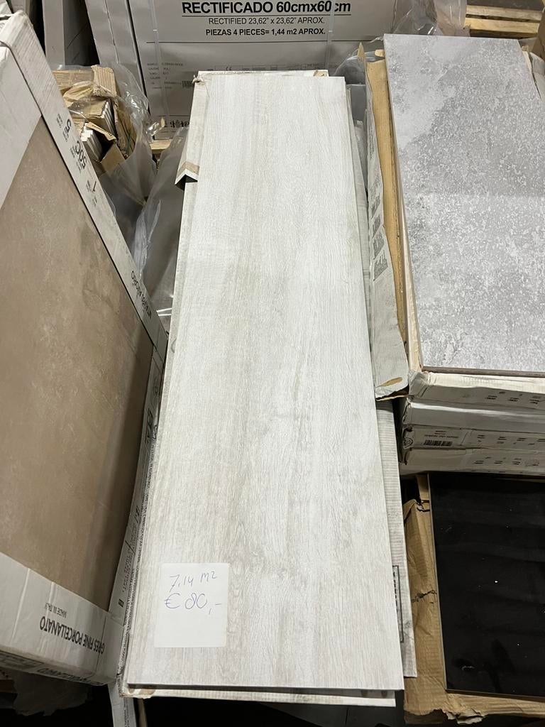 Tegels 30x120cm 7,14 m2 voor €80,-, Ophalen, 40 tot 60 cm, Nieuw, Minder dan 5 m²