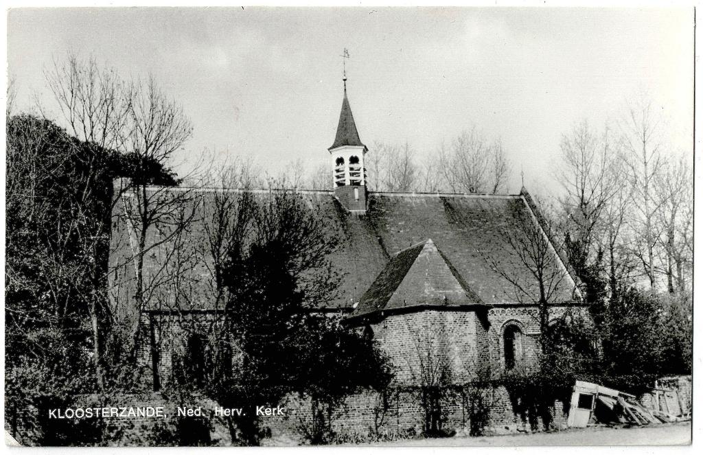 Kloosterzande (Z) Ned.Herv. kerk ongelopen, richtprijs€ 2,50, Verzenden, 1940 tot 1960, Ongelopen, Zeeland