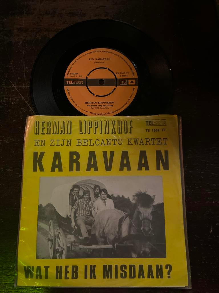 Herman Lippinkhof - Karavaan Single, Cd's en Dvd's, Vinyl Singles, 7 inch, Single, Ophalen of Verzenden, Zo goed als nieuw