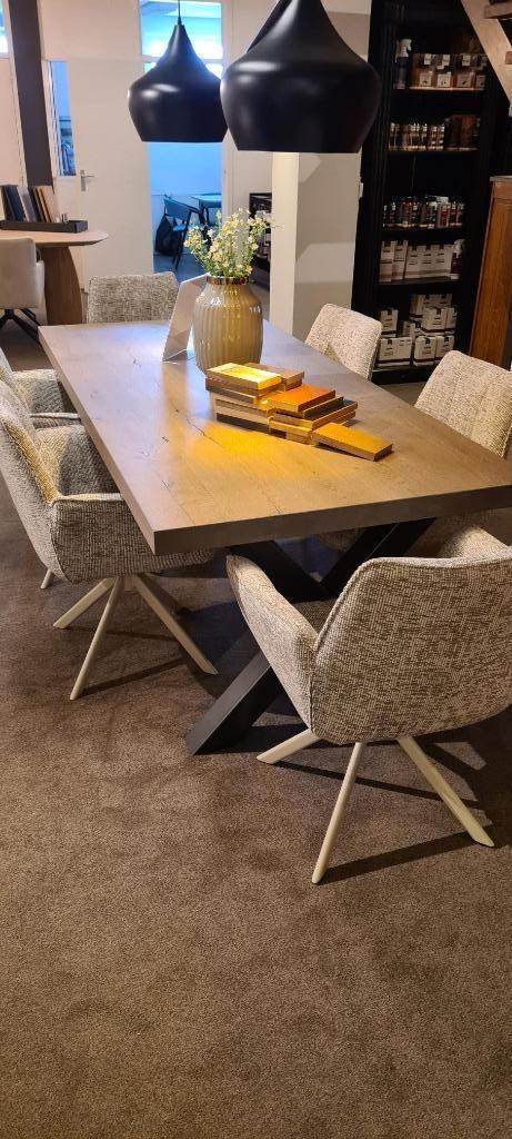 Eettafel massief eiken 220Lx100D, Rustiek, Vijf personen of meer, Eikenhout, Rechthoekig