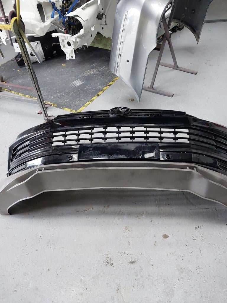 Project zwo volkwagen T6 voorbumper, Ophalen, Gebruikt, Bumper, Volkswagen