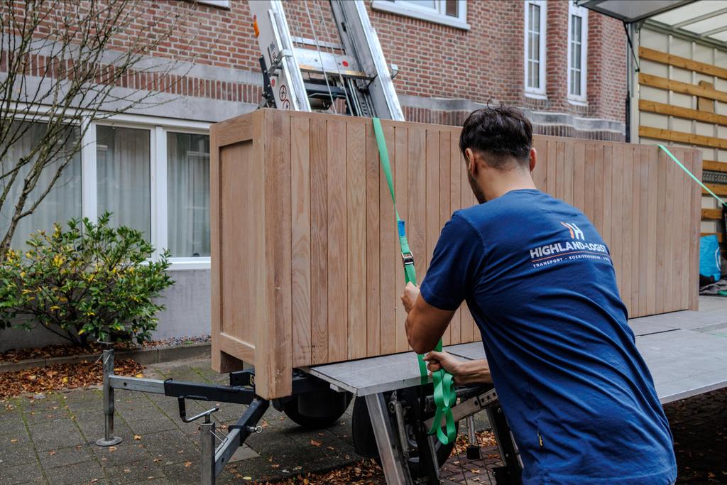 Verhuislift & Ladderlift huren Amsterdam snel betaalbaar, Diensten en Vakmensen, Verhuizers en Opslag