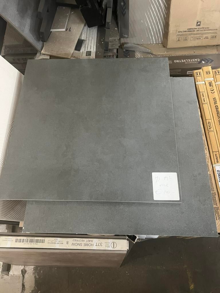 Vloertegels 60x60 cm antraciet 7,1m2 voor €140,-, Ophalen, Nieuw, Minder dan 5 m², Vloertegels